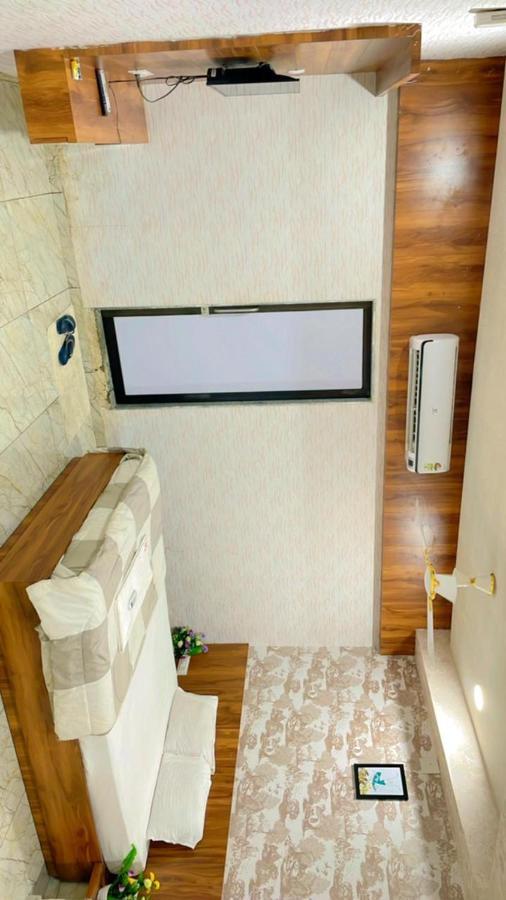 Kesar Hotel Viramgam 外观 照片